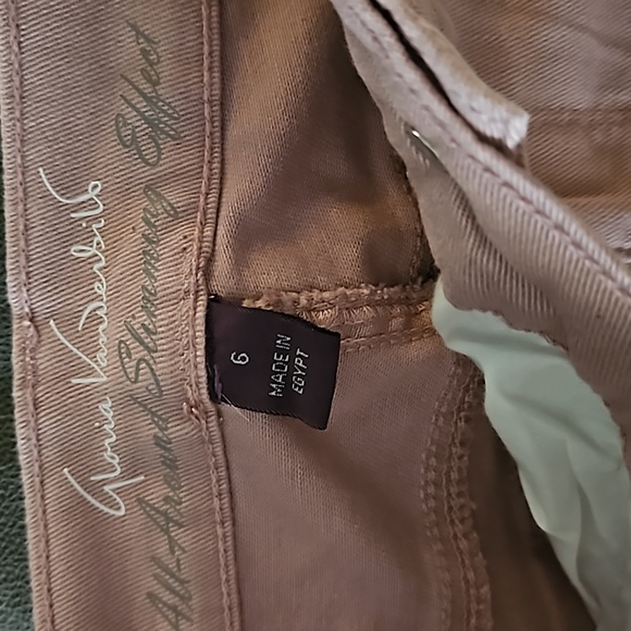 *NWT* Gloria Vanderbilt Amanda Heritage Fit Capri Pant - Picture 8 of 9